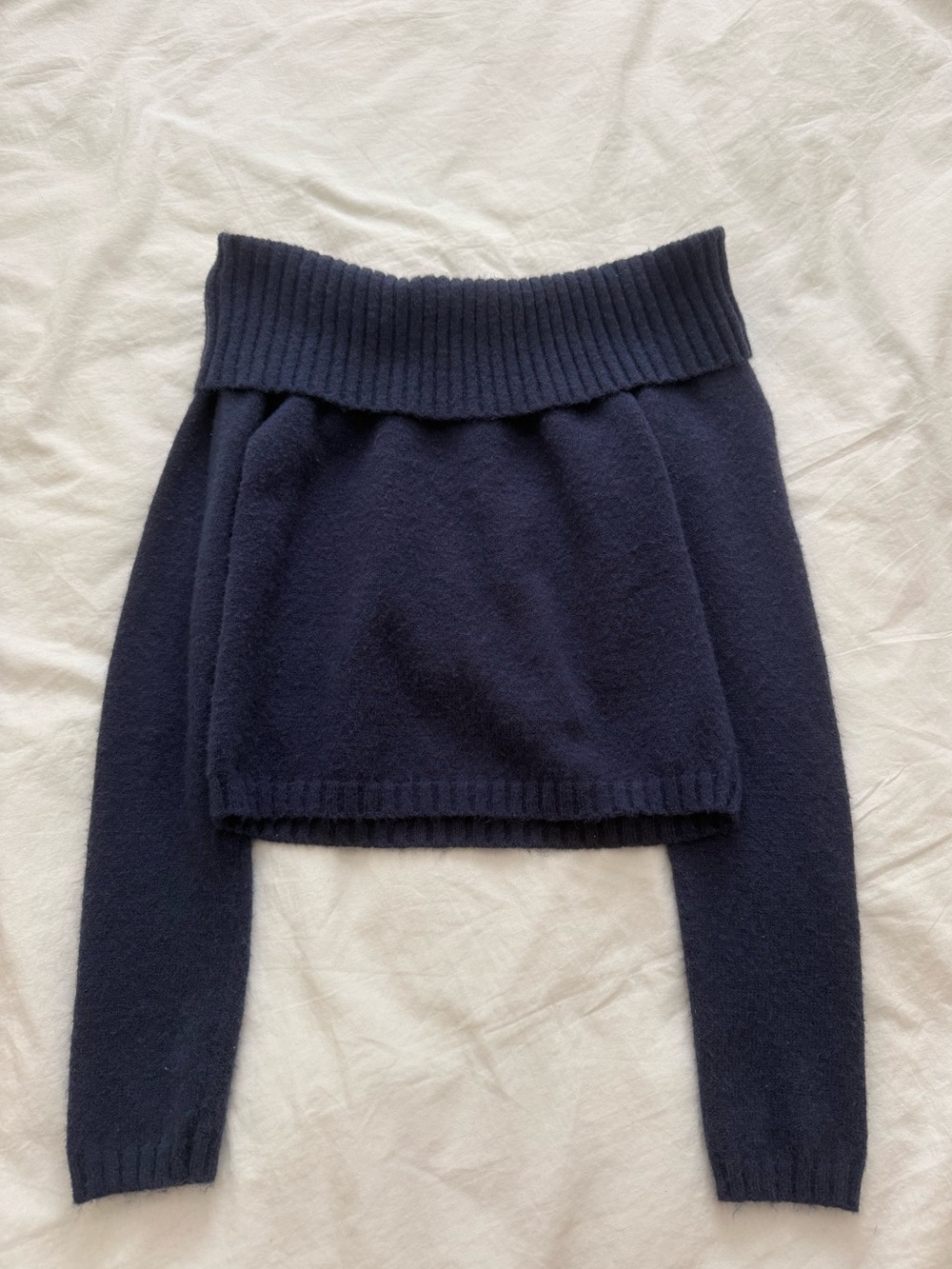 Edikted off the shoulder sweater